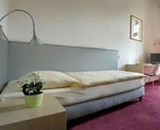 Art Hotel Royal Karlsruhe Ngoại thất bức ảnh